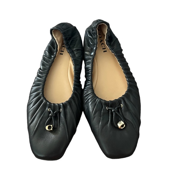 Coach Women’s Flats - Picture 1 of 4